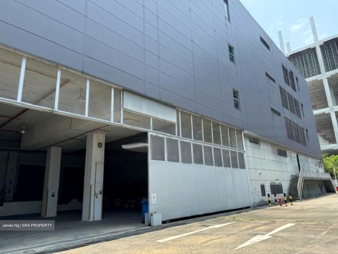 Tukang Innovation Drive (D22), Warehouse #454909041